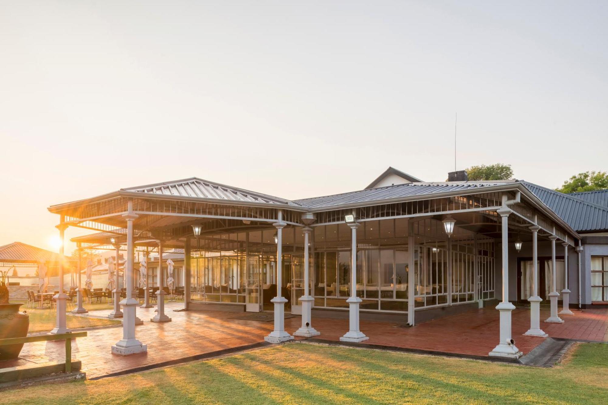 Troutbeck Resort Nyanga Екстер'єр фото