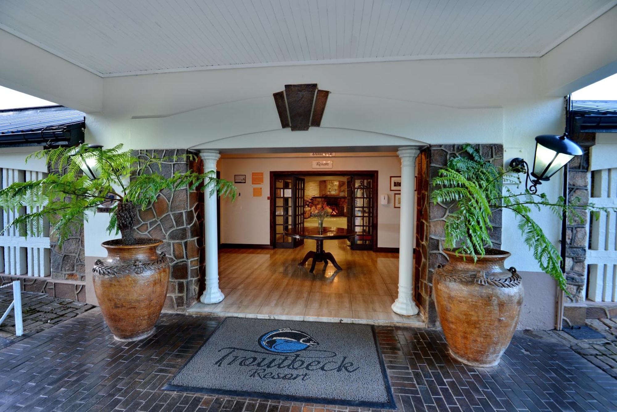 Troutbeck Resort Nyanga Екстер'єр фото